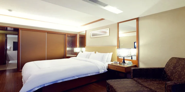 Шэньчжэнь: Sun Flower Hotel and Residence