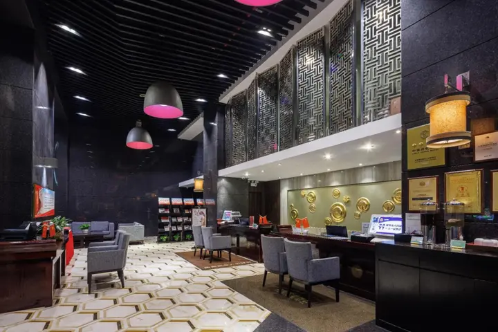 Шэньчжэнь: Sun Flower Hotel and Residence