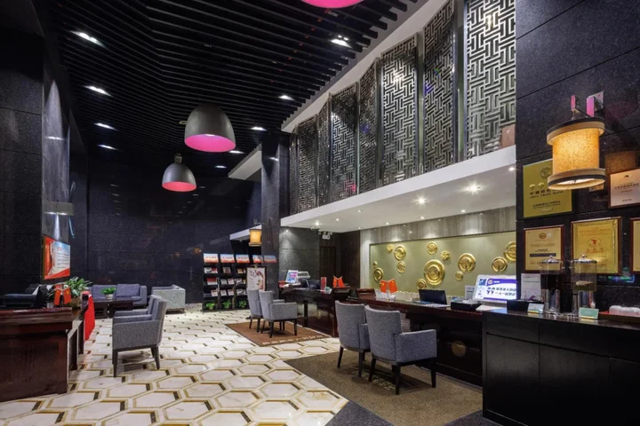 Шэньчжэнь: Sun Flower Hotel and Residence