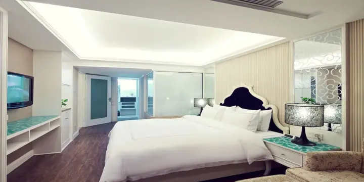 Шэньчжэнь: Sun Flower Hotel and Residence