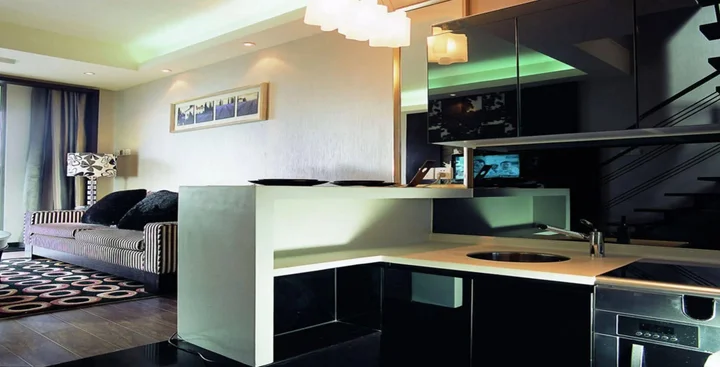 Шэньчжэнь: Sun Flower Hotel and Residence