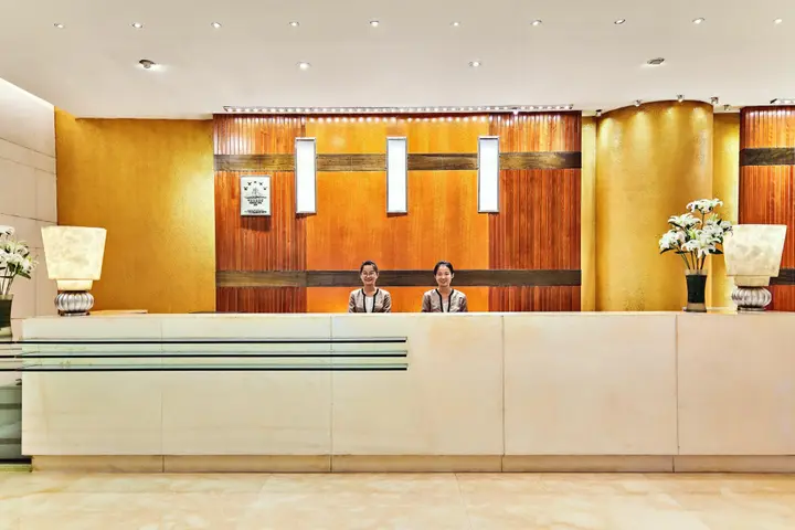 Чунцин: Crowne Plaza Chongqing Jiefangbei(Formerly InterContinental Chongqing)