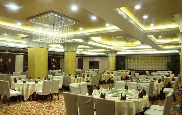 Чунцин: Ramada Plaza Chongqing West Hotel