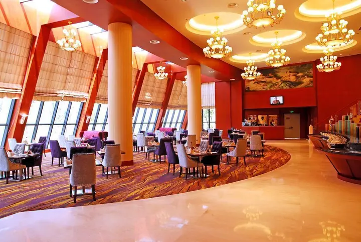 Чунцин: Ramada Plaza Chongqing West Hotel