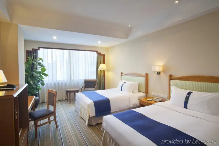 Шэньян: Holiday Inn Shenyang Zhongshan