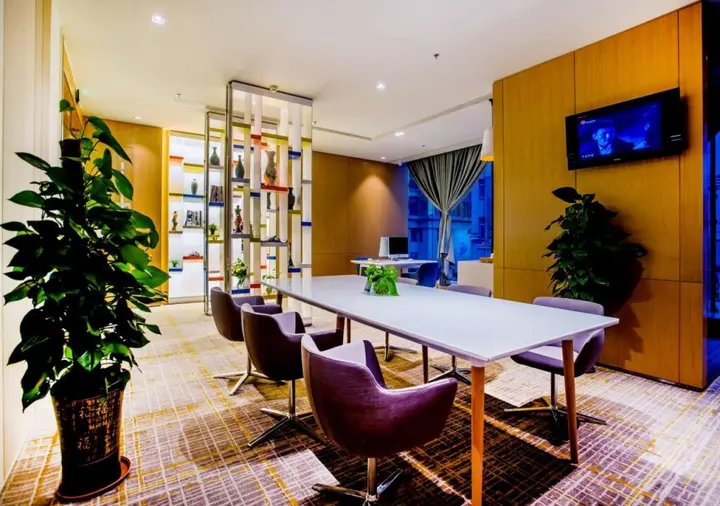 Далянь: Holiday Inn Express Dalian City Centre by IHG