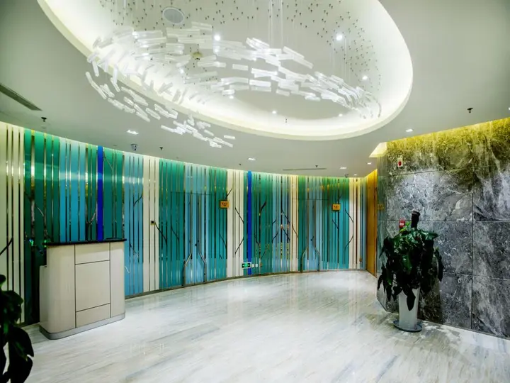 Далянь: Holiday Inn Express Dalian City Centre by IHG