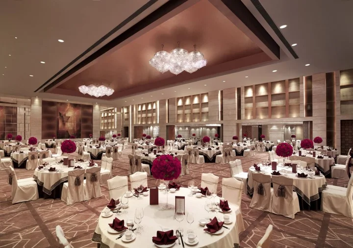 Далянь: New World Dalian Hotel