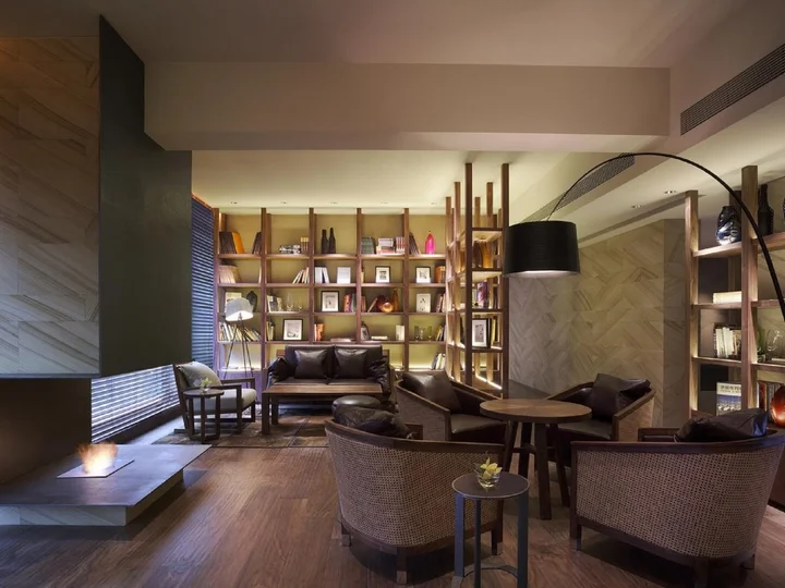 Далянь: New World Dalian Hotel