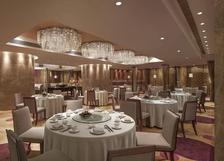 Далянь: New World Dalian Hotel