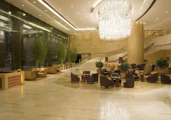 Далянь: New World Dalian Hotel