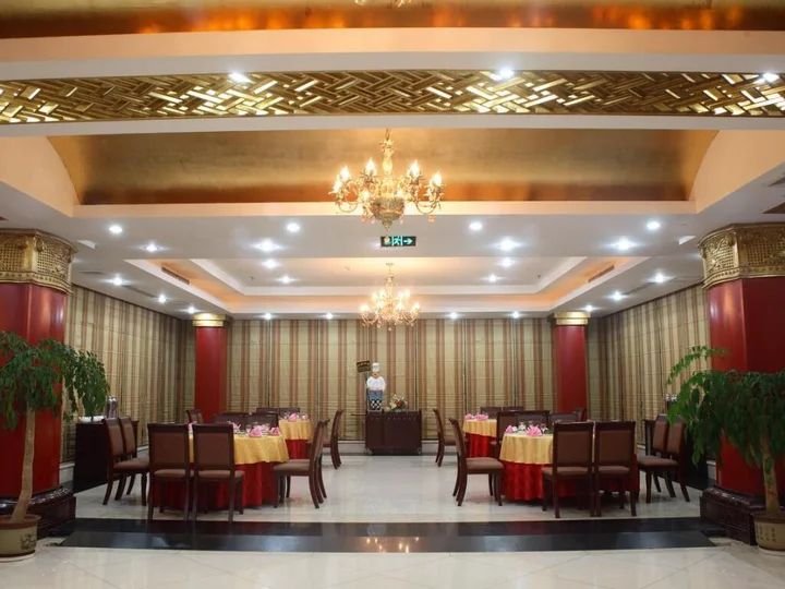 Циндао: Qingdao Qiulin Hotel