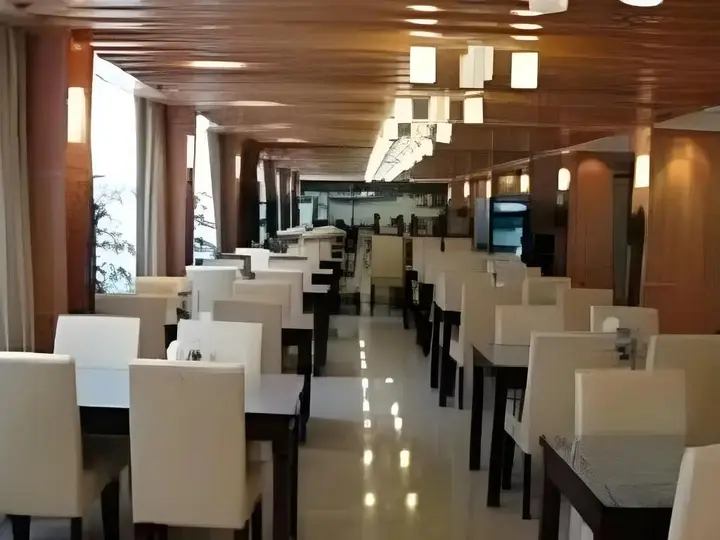Уху: Jinjiang Inn Central Wuhu Wuyi Square
