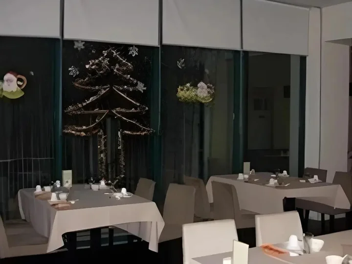 Уху: Jinjiang Inn Central Wuhu Wuyi Square