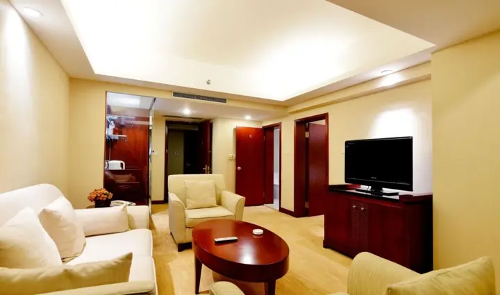 Далянь: Delight Hotel