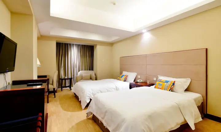 Далянь: Delight Hotel