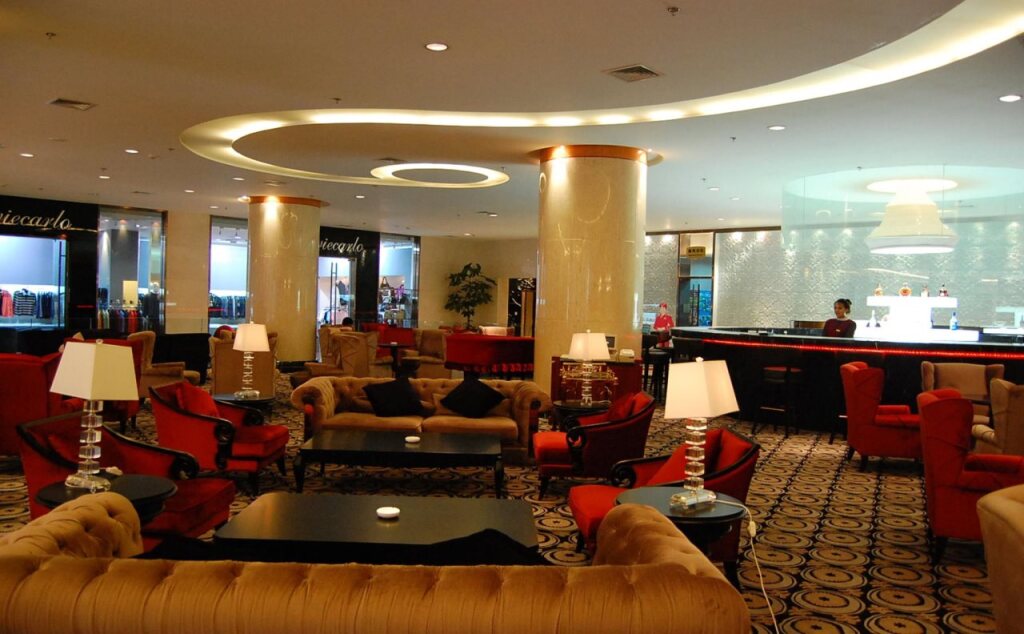 Далянь: Delight Hotel
