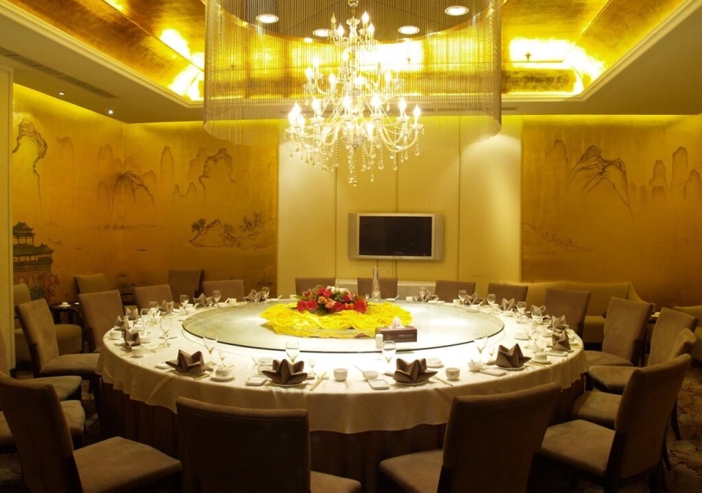 Далянь: Delight Hotel