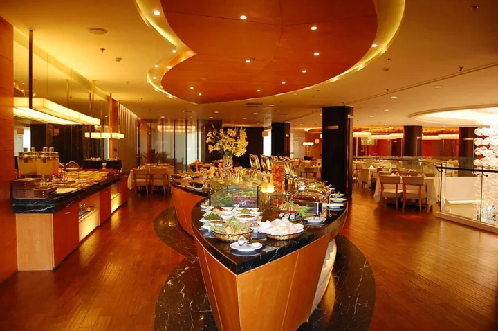 Далянь: Delight Hotel