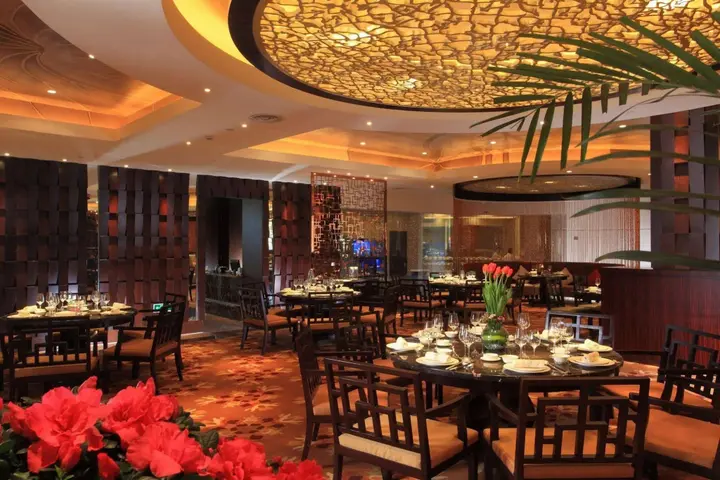 Лишуй: Huaqiao New Century Grand Hotel