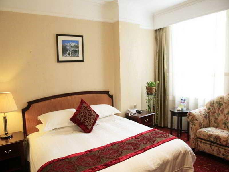 Далянь: Dalian Leewan Business Hotel