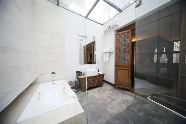 Пекин: Shichahai Sandalwood Boutique Hotel Beijing