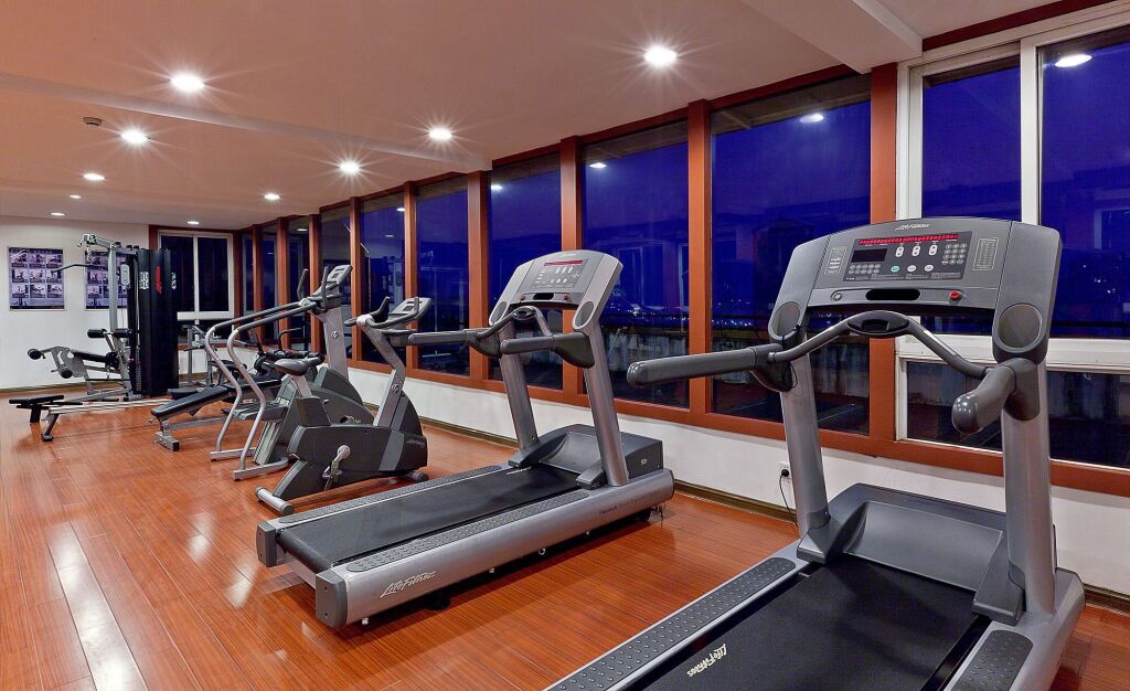 Ханчжоу: New Century Zhejiang Xiaoshan Hotel