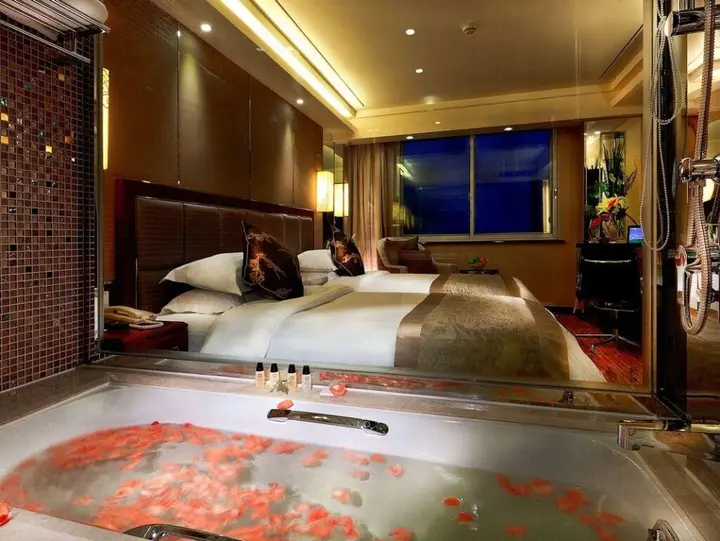 Ханчжоу: New Century Zhejiang Xiaoshan Hotel