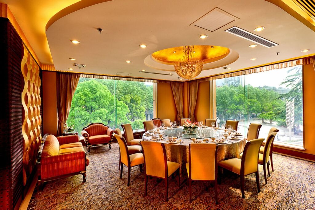 Ханчжоу: New Century Zhejiang Xiaoshan Hotel