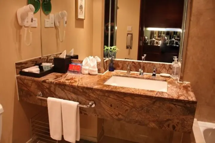 Ханчжоу: New Century Zhejiang Xiaoshan Hotel