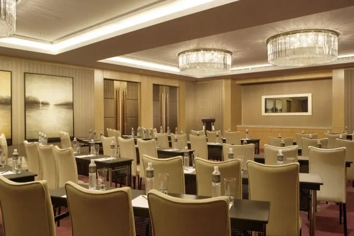 Далянь: Intercontinental Dalian by IHG