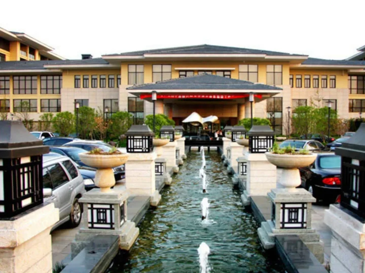 Кайфын: New Century Grand Hotel Kaifeng