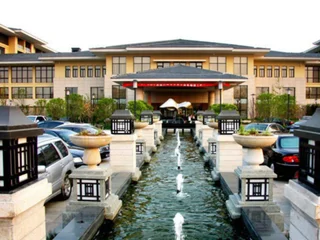 Кайфын: New Century Grand Hotel Kaifeng