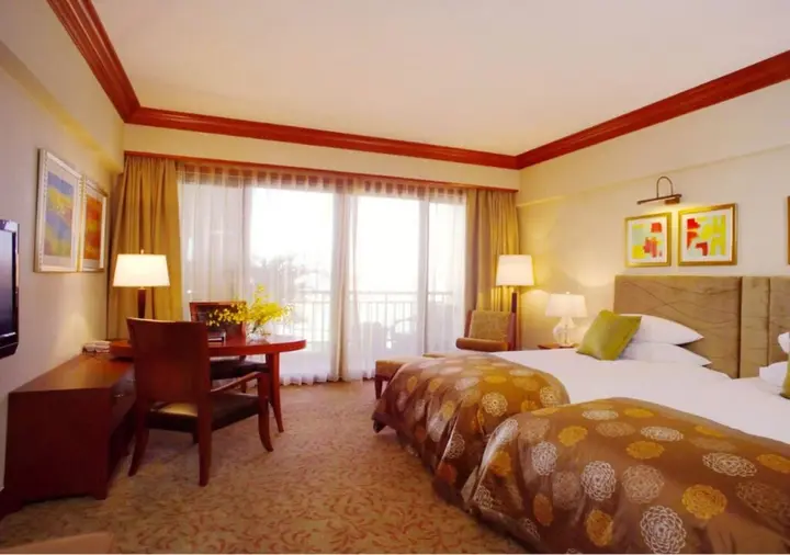 Кайфын: New Century Grand Hotel Kaifeng