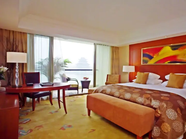 Кайфын: New Century Grand Hotel Kaifeng