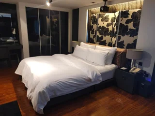 Циндао: Qingdao Housing International Hotel
