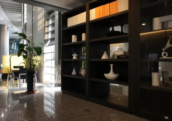 Циндао: Qingdao Housing International Hotel