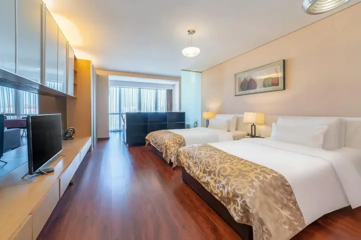 Циндао: Qingdao Housing International Hotel