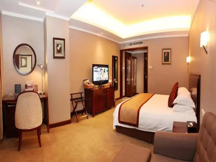 Цзиньхуа: New Century Pujiang Hotel