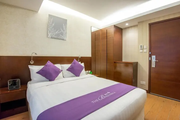 Гонконг: The Bauhinia Hotel Tsim Sha Tsui