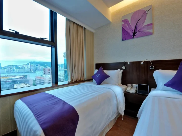 Гонконг: The Bauhinia Hotel Tsim Sha Tsui