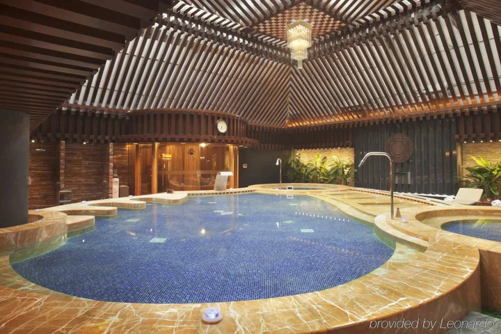 Шэньян: Crowne Plaza Shenyang Parkview