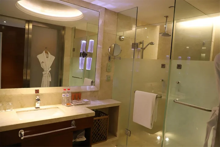 Шэньян: Crowne Plaza Shenyang Parkview