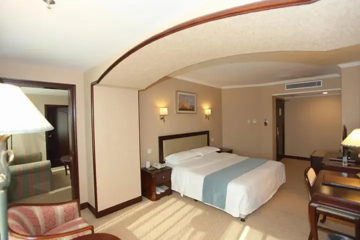 Далянь: Bohai Pearl Hotel