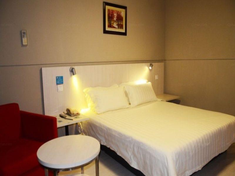 Нинбо: Jinjiang Inn Ningbo Tianyi Square East Zhongshan Road Branch
