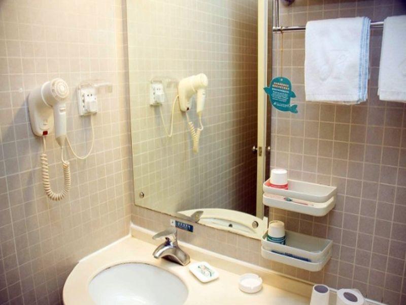 Нинбо: Jinjiang Inn Ningbo Tianyi Square East Zhongshan Road Branch