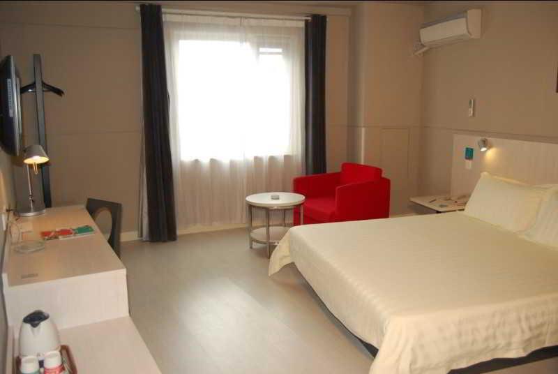 Нинбо: Jinjiang Inn Ningbo Tianyi Square East Zhongshan Road Branch