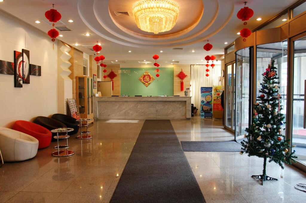 Шэньян: Jinjiang Inn Shenyang Zhong Street