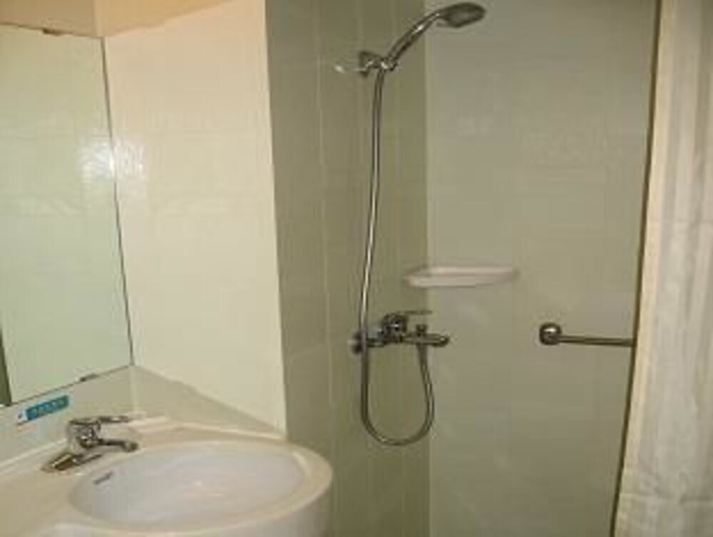 Шанхай: JJ Inns - Shanghai North Bund