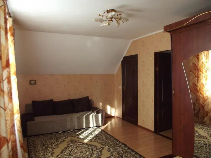 Лесной: Country House On Nevskogo